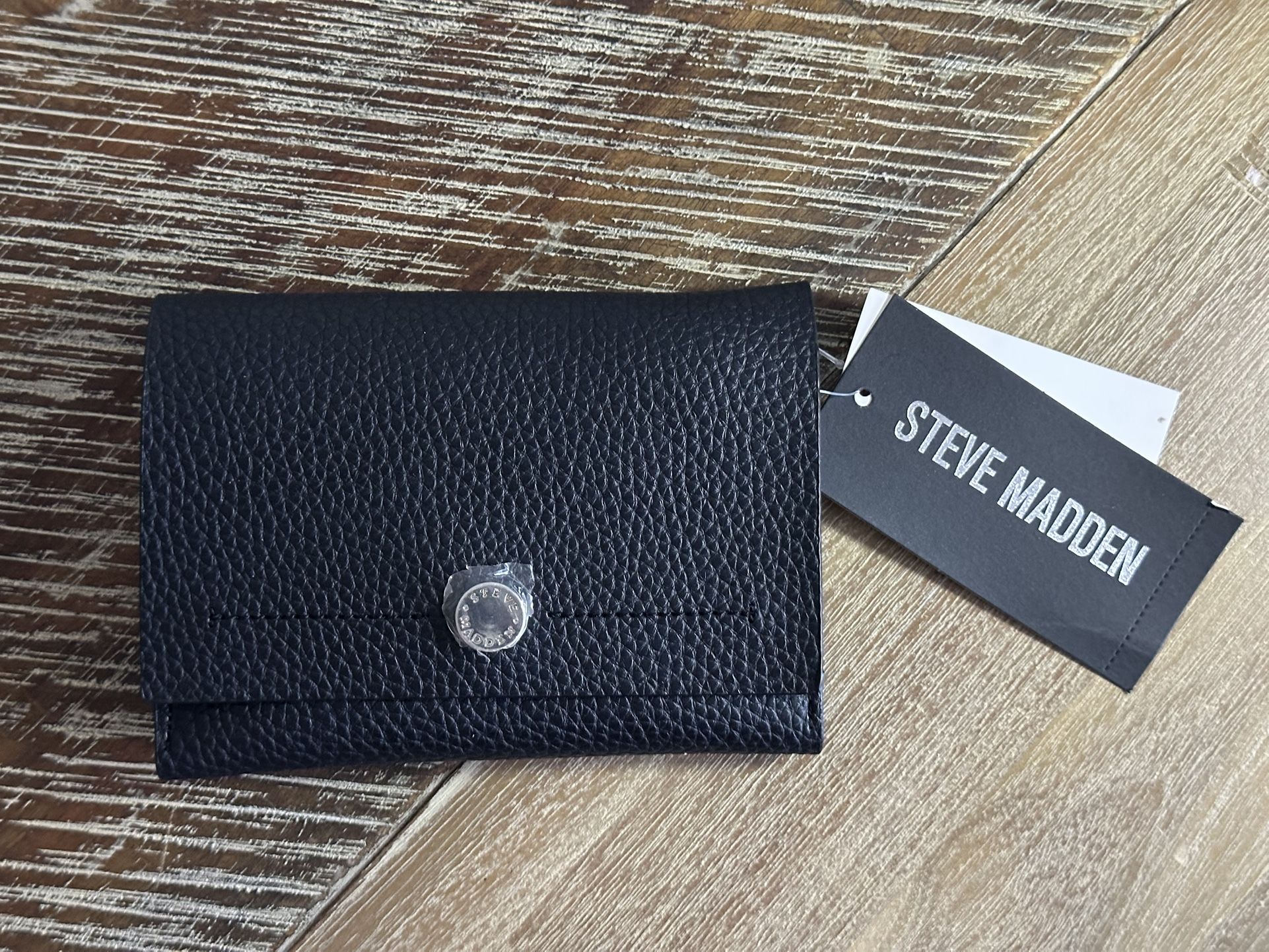 Steve Madden Brandie Black Wallet New