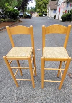 Pair of Wood Bar Stools with Rush Seats