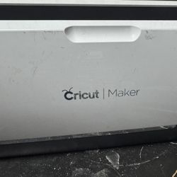 Cricut maker 4