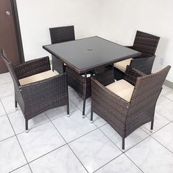 (New in Box) $250 (5pcs) Wicker Dining Set Patio, Outdoor Rattan Furniture 