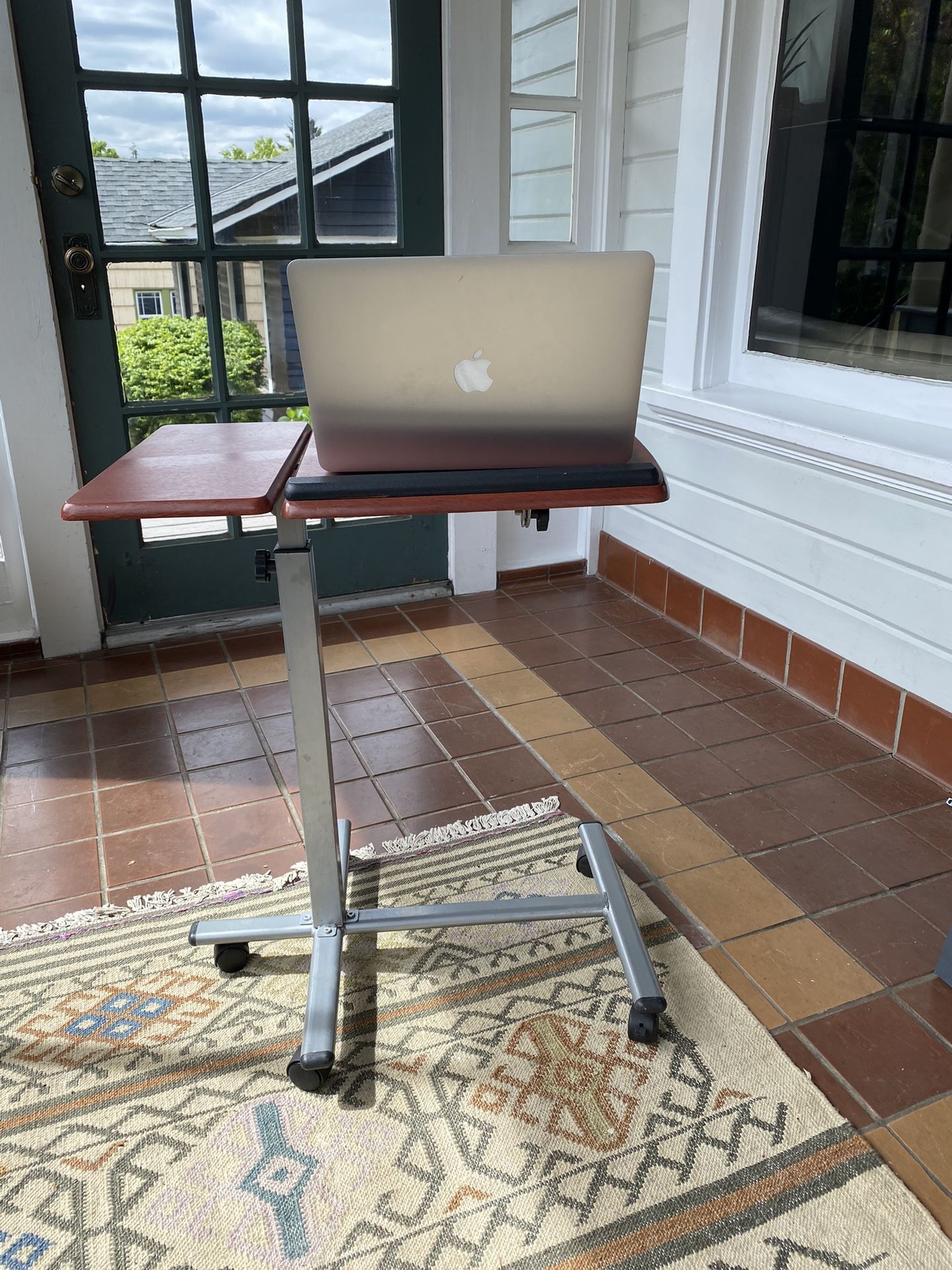 Wonderful Rolling Bed/TV Tray Table or Ergonomic Laptop Sit-Stand Desk