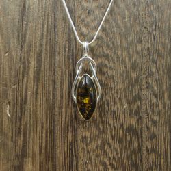 18" Sterling Silver Knot Style Amber Pendant Necklace Vintage

