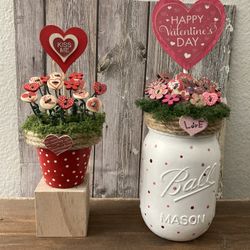 Valentine’s Day Button Bouquets 