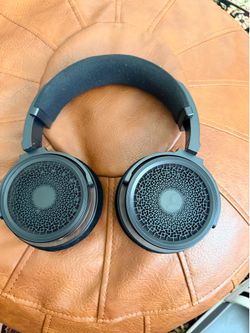 HarmonicDyne Zeus Elite Open-Back Headphones w/ Case — $225