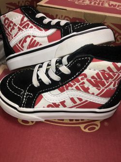 Size 6 Toddler Vans shoes