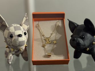 Dainty Necklaces