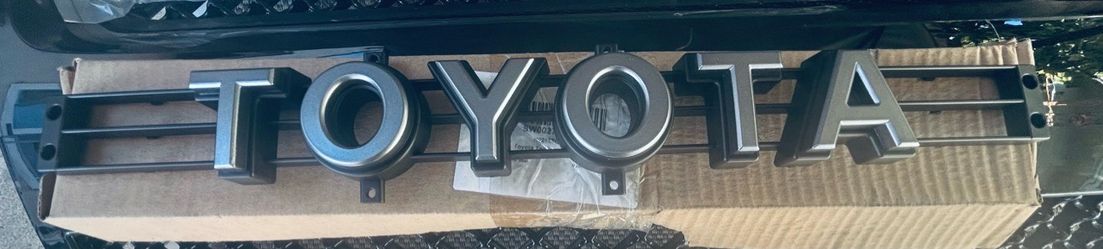 Toyota Grille Letter Emblem Badge