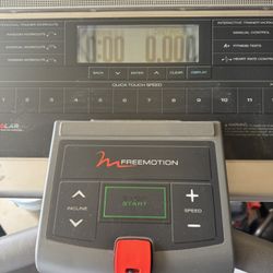 Free motion Treadmill T7.3