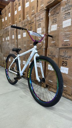 Throne Goon Bikes 29 White Oil