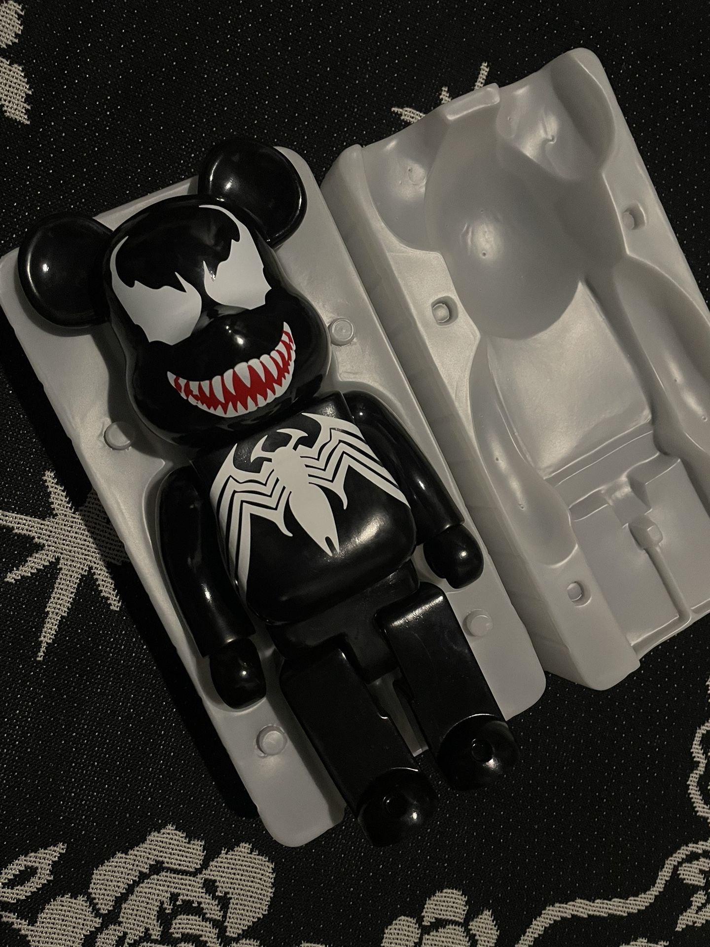 Venom Bearbrick