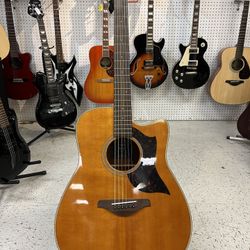 Yamaha Acoustic/electric Guitar 