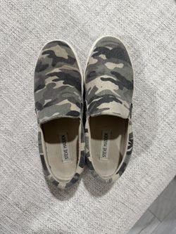 Steve Madden Camo Slip Ons