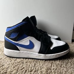 Jordan 1 Mid White/Black/ Racer Blue / Size 6.5 Youth