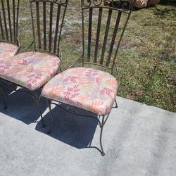 4 Kitchen Chairs Heavy Rod Iron 
