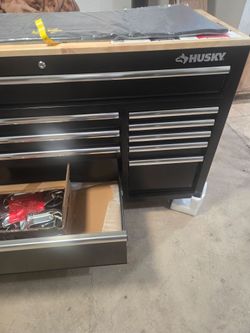 Husky tool workbench