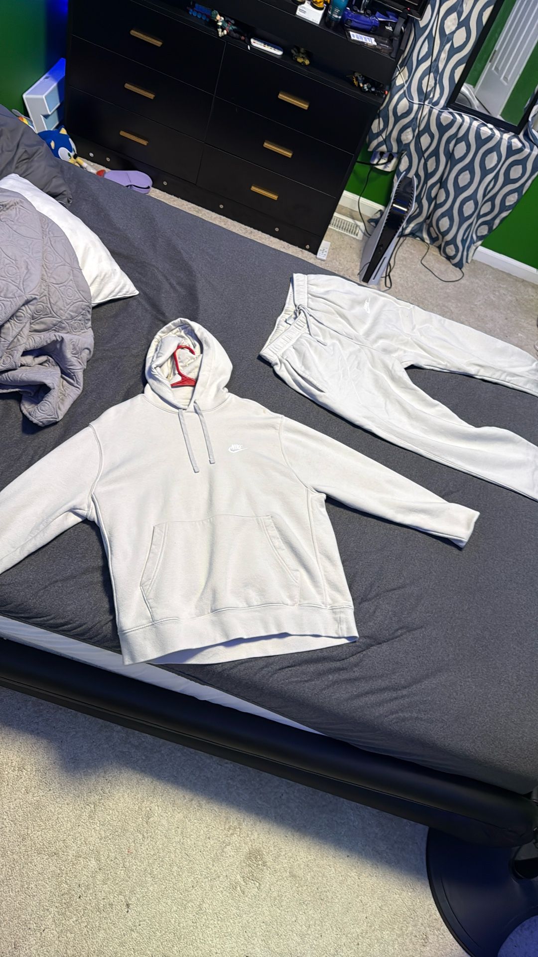 Nike Hoodie And Pants (medium) Sand Color