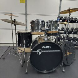 TAMA Imperial Star 5-piece Complete Drum Set Batería**Located In Upland**