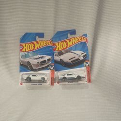 Hot Wheels/ Firebird/ Muscle Mania/ Mattel