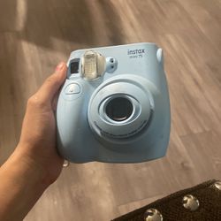 Brand new Polaroid camera 