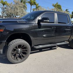 RIM 22” (35x12.50R-22)