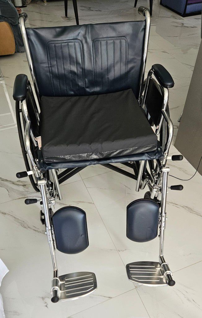 Wheelchair Chrome 
