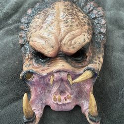 Predator Mask