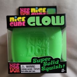 Nee DOH NICE CUBE GLOW