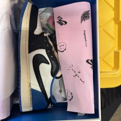 Jordan 1 Low Fragment Travis