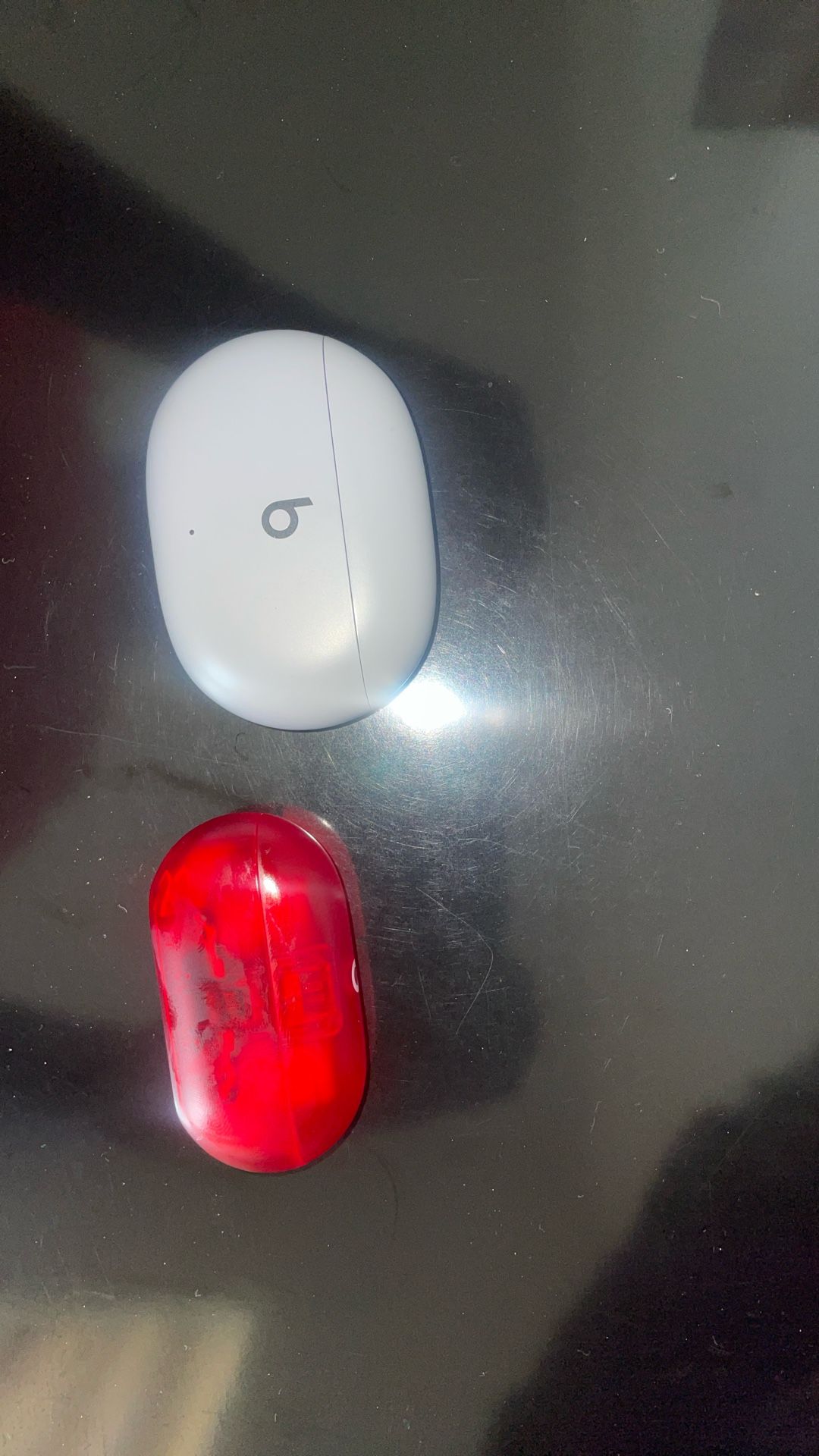 Beats Studio Buds & Beats Solo buds ( Read Description)