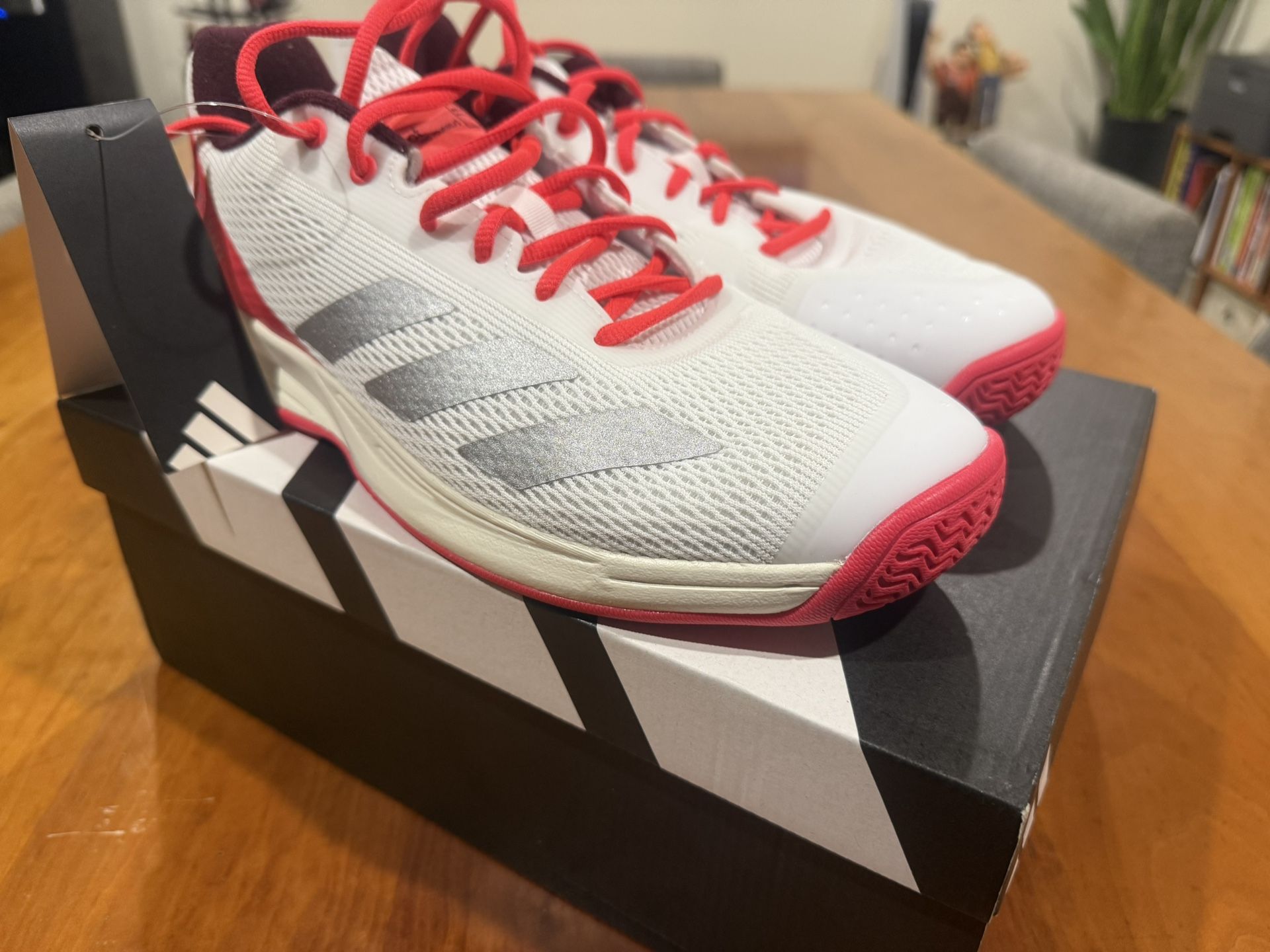 Men’s Adidas Pickleball Shoes Size 10 *New*