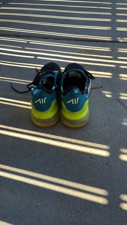 Nike Air Max 270 Sneakers