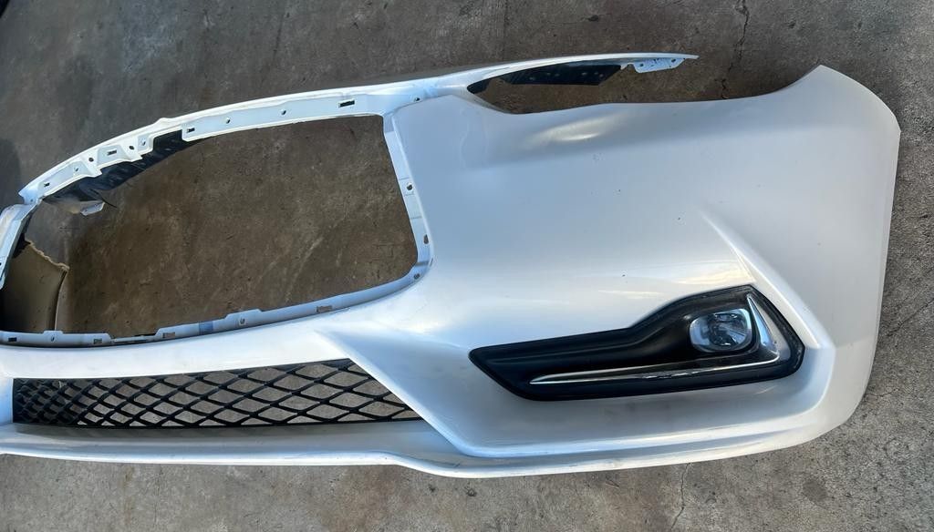 2017 2023 infiniti q60 front Bumper Oem Used Good quality