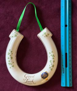 HANDMADE GALWAY HORSE SHOE SHAMROCK