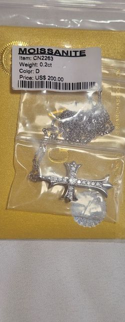 Moissanite Cross Pendant Necklace 0.2ct Color D