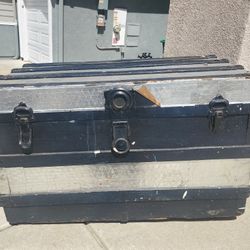 Vintage Antique Black Wooden Steemer Trunk