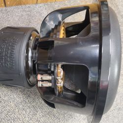 4000WTTS MAX 2000RMS SUNDOWN AUDIO M15 SERIES $660