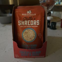 Stella Shreders Chicken & Salmon 