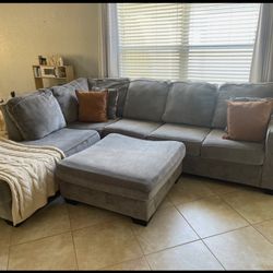 Grey Sectional Couch With Ottoman