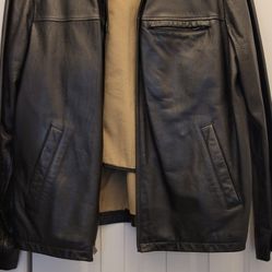 Wilson LEATHER jacket Size LARGE