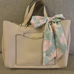 STEVE MADDEN SATCHEL HANDBAG AND CLUTCH