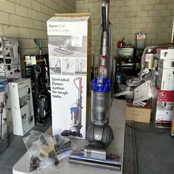 Dyson Ball Animal 2 Origin Upright Vacuum – Tested – With Attachments & Box