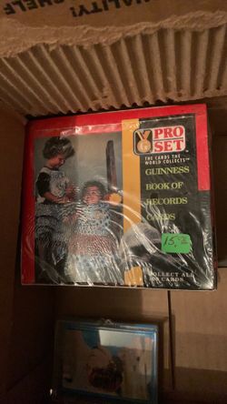 1992 Pro Set GUINNESS BOOK OF WORLD RECORDS Sealed Box 36 Packs 10 Cards per Pk