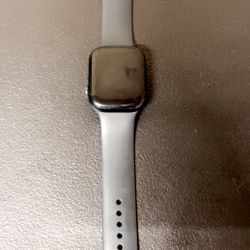 Apple Watch Series 7 45mm • 32.0GB • Midnight Aluminum Midnight Sport Band