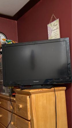 Panasonic 32’ tv