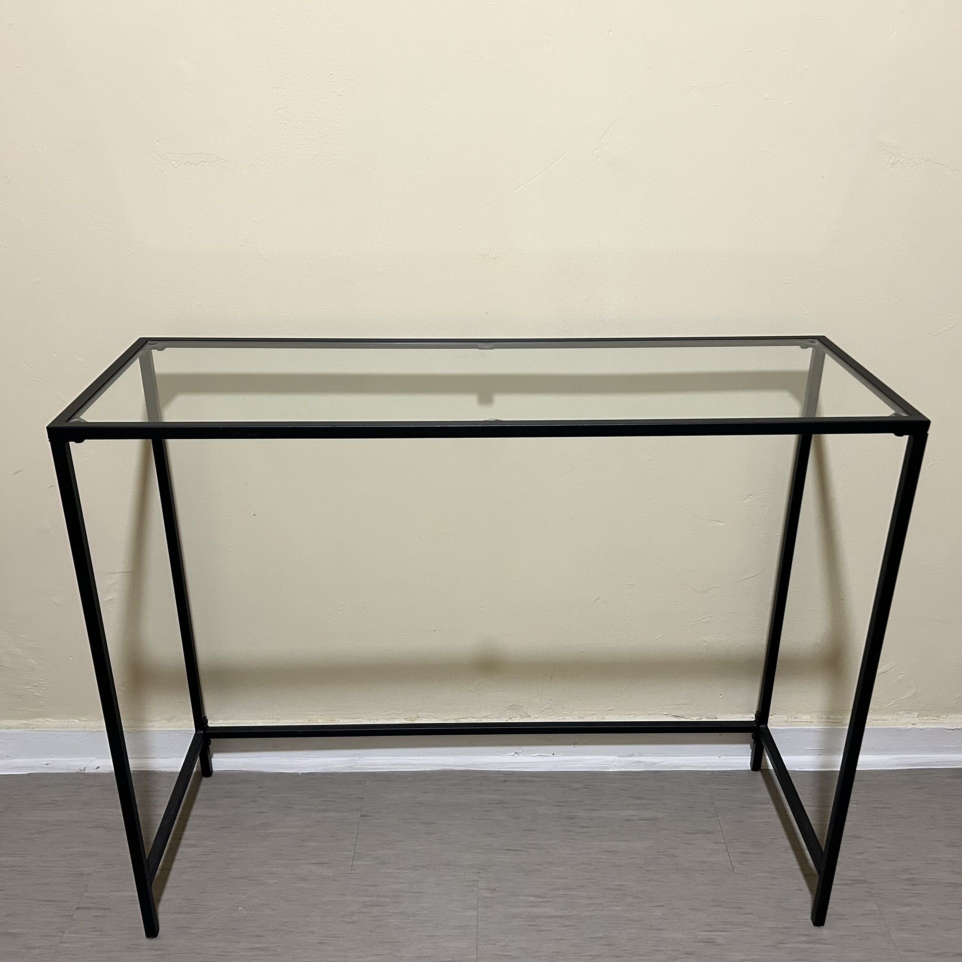 VASAGLE Glass Console Table – Like New – Moving sale