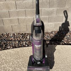 Used Pet Vacuum Cleaner 
