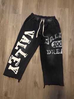 Vale Black Picasso Sweatpants (size: small) used