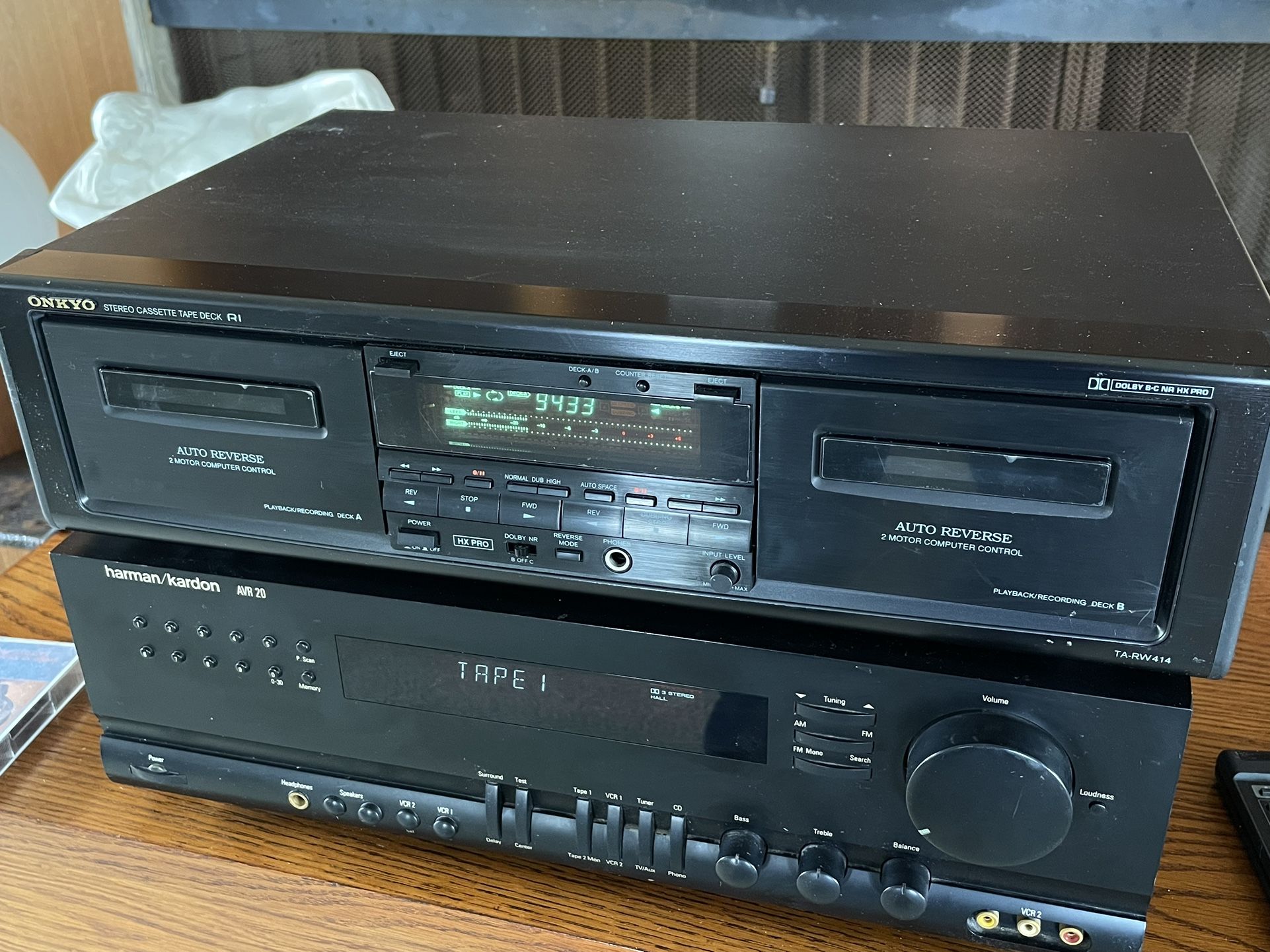 Onkyo cassette deck tape player