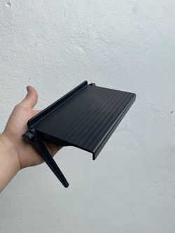Adjustable Computer/TV Stand (Carbon Fiber)