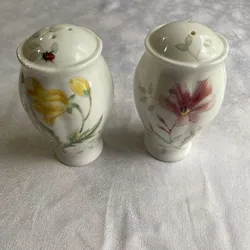 Vintage Lenox 4" Porcelain Butterfly Meadow Salt and Pepper Shakers New